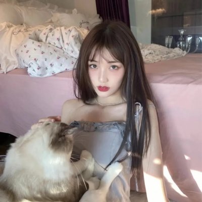 害羞机关枪少女